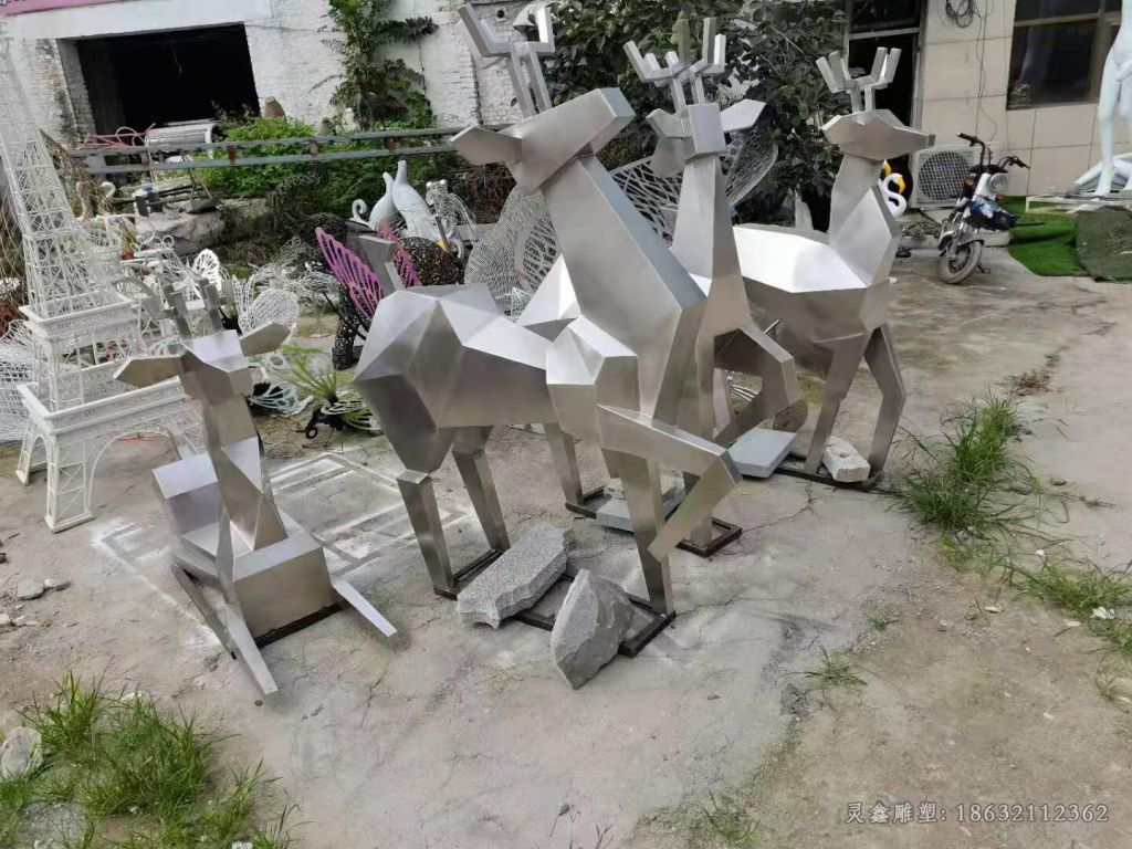 几何不锈钢小鹿雕塑