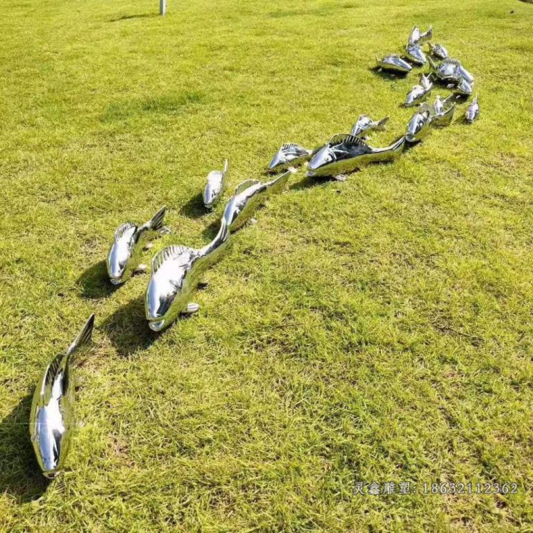 鱼群不锈钢镜面雕塑