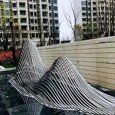 小区不锈钢假山雕塑